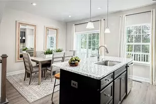 233 Chesna Dr, Pittsburgh, PA 15234 - Photo 9