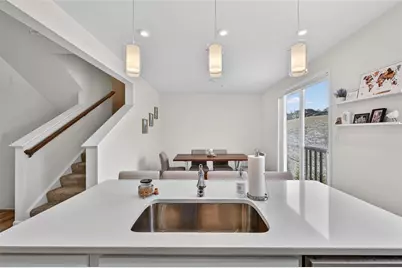 775 Olivia St, Collier Township, PA 15205 - Photo 9