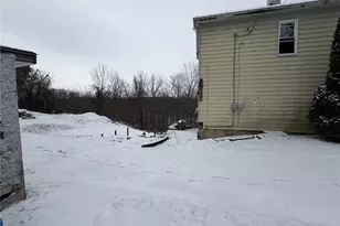 223 E Morehead Ave, South New Castle Boro, PA 16102 - Photo 9