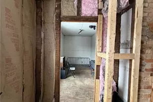 223 E Morehead Ave, South New Castle Boro, PA 16102 - Photo 19