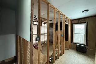 223 E Morehead Ave, South New Castle Boro, PA 16102 - Photo 13