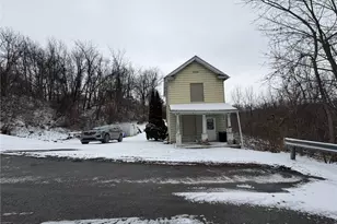 223 E Morehead Ave, South New Castle Boro, PA 16102 - Photo 7