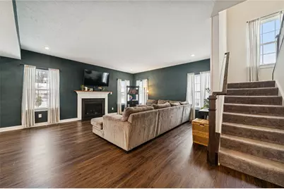 1065 Wedgewood Dr, Penn Twp, PA 15644 - Photo 13