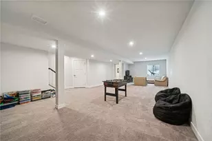 1065 Wedgewood Dr, Penn Twp, PA 15644 - Photo 33