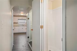 1126 Church Ave, McKees Rocks, PA 15136 - Photo 9