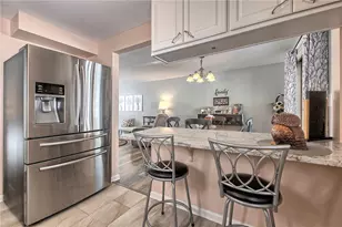 140 Penncrest Dr, White Oak, PA 15131 - Photo 11