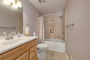 140 Penncrest Dr, White Oak, PA 15131 - Photo 13