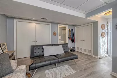 140 Penn Crest Drive, White Oak, PA 15131 - Photo 25