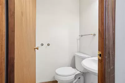 544 Thompson Ave, Clairton, PA 15025 - Photo 21