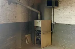 918 Rickenbach St, Pittsburgh, PA 15212 - Photo 25