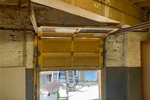 918 Rickenbach St, Pittsburgh, PA 15212 - Photo 27