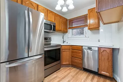 6526 Rosemoor St, Pittsburgh, PA 15217 - Photo 9