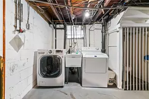 6526 Rosemoor St, Pittsburgh, PA 15217 - Photo 19