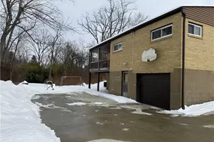 3550 South Park Rd, Bethel Park, PA 15102 - Photo 31