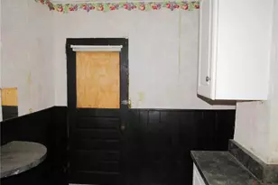 1019 Maple St, Pittsburgh, PA 15221 - Photo 19