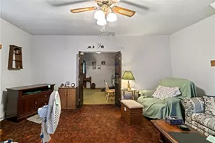 410 Pennsylvania Ave, Monaca, PA 15061 - Photo 3