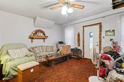 410 Pennsylvania Ave, Monaca, PA 15061 - Photo 5