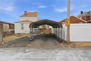 912 Waddell Ave, Clairton, PA 15025 - Photo 5