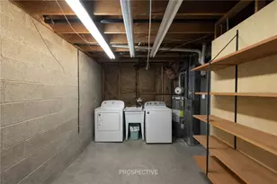 122 Crestwood Dr, Pittsburgh, PA 15209 - Photo 21