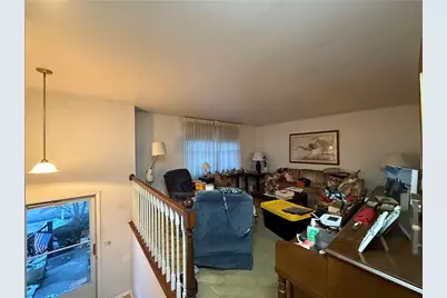 122 Crestwood Dr, Pittsburgh, PA 15209 - Photo 3