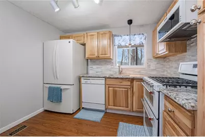 4360 Hemlock Cir, Hampton, PA 15101 - Photo 15