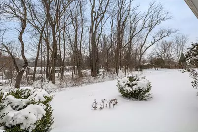 4360 Hemlock Cir, Hampton, PA 15101 - Photo 11