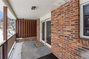 4360 Hemlock Cir, Hampton, PA 15101 - Photo 9