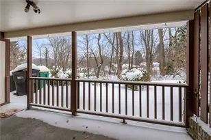 4360 Hemlock Cir, Hampton, PA 15101 - Photo 7