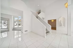 236 Lakewood Rd, Unity Township, PA 15601 - Photo 7