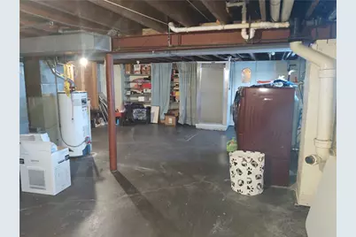 145 College Ave, Hempfield Township, PA 16125 - Photo 17