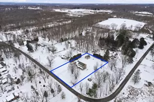 6958 Dermond Rd, Lackawannock Township, PA 16148 - Photo 9