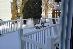 1492 Yorktown, Cecil, PA 15055 - Photo 3