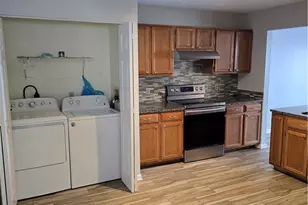 1492 Yorktown, Cecil, PA 15055 - Photo 7