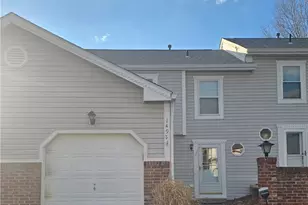 1492 Yorktown, Cecil, PA 15055 - Photo 1