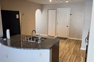 1492 Yorktown, Cecil, PA 15055 - Photo 5