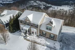 128 Vista Ridge Ln, Valencia, PA 16059 - Photo 3