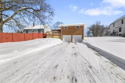 310 Hamilton Ave, Farrell, PA 16121 - Photo 31