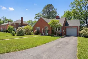 376 McClellan Dr, Pittsburgh, PA 15236 - Photo 3