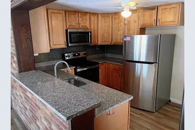 1115 Cascade Dr, West Homestead, PA 15120 - Photo 9