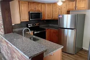 1115 Cascade Dr, West Homestead, PA 15120 - Photo 9