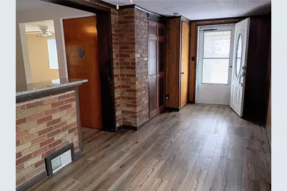 1115 Cascade Dr, West Homestead, PA 15120 - Photo 7