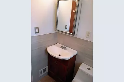 1115 Cascade Dr, West Homestead, PA 15120 - Photo 29