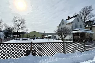 421 W Diamond St, Butler, PA 16001 - Photo 1