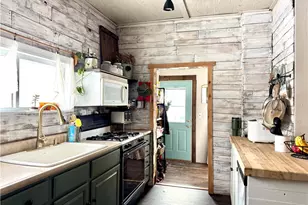 421 W Diamond St, Butler, PA 16001 - Photo 5