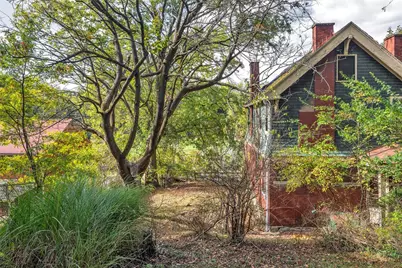 2040 Laketon Rd, Pittsburgh, PA 15221 - Photo 5