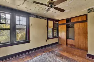 2040 Laketon Rd, Pittsburgh, PA 15221 - Photo 19