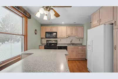 139 W Fair Meadows Dr, North Strabane, PA 15317 - Photo 9