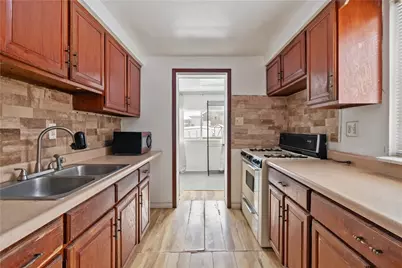 1034 Elwell Street, Pittsburgh, PA 15207 - Photo 17
