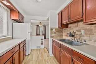 1034 Elwell St, Pittsburgh, PA 15206 - Photo 17