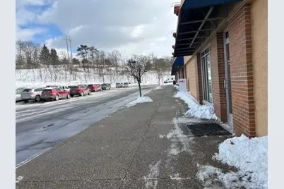 131 Pleasant Drive, Suite 1U, Center Township, PA 15001 - Photo 3